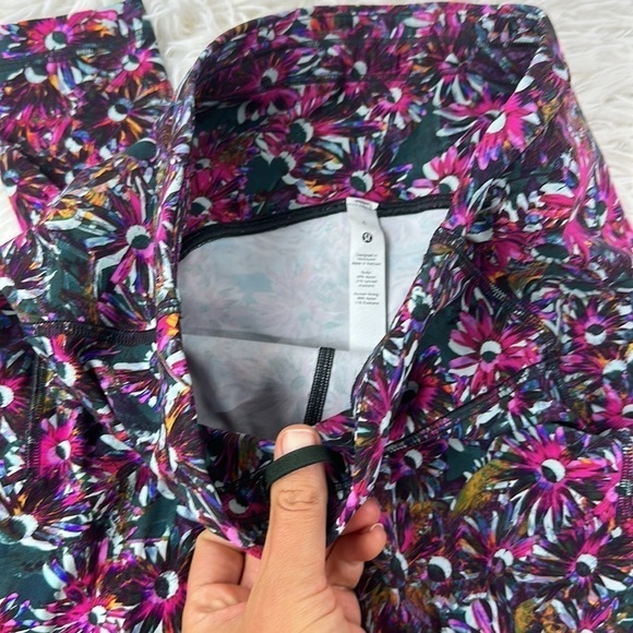 Lululemon Swift Speed High-Rise Tight 28" Floral Electric Multi - Picture 3 of 7